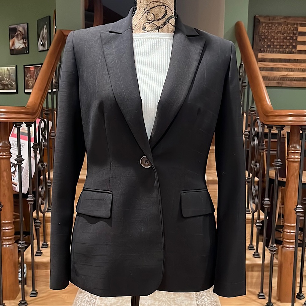 Calvin Klein Women’s Pant Suit - Blazer & Pants Size 6, Dark Brown